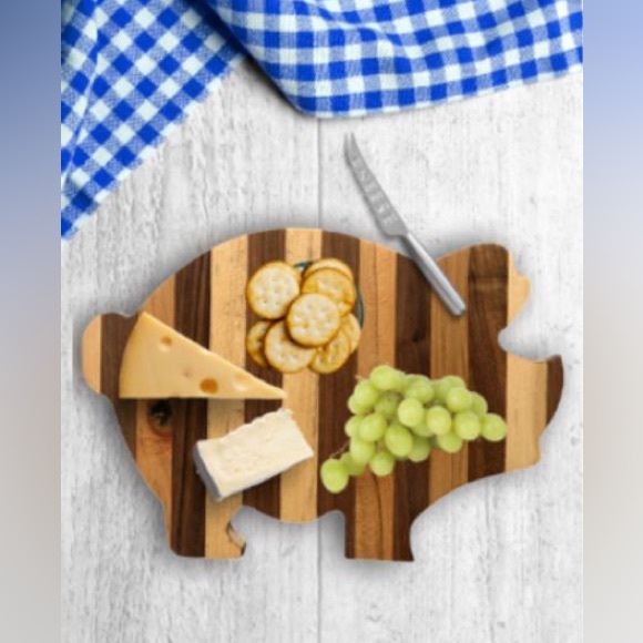 Pig Wooden Charcuterie / Cutting Board Walnut & Maple Size Medium - Picture 2 of 4